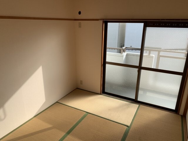 ソレイユハイツＭ－１の物件内観写真