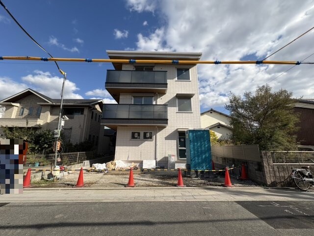 ブランノワール高槻の物件外観写真