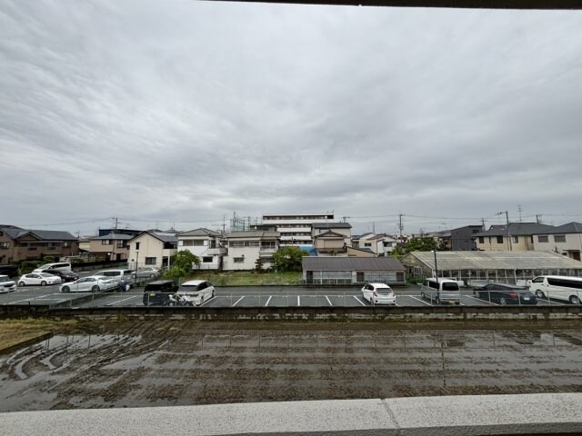 クレセント・コートの物件内観写真