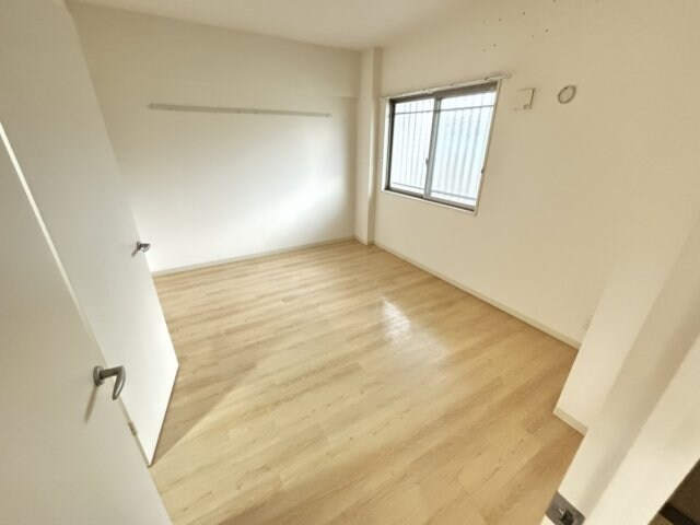 クレセント・コートの物件内観写真