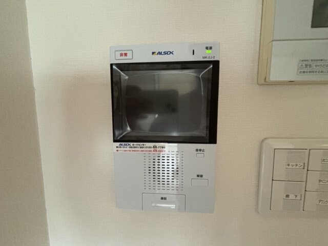 クレセント・コートの物件内観写真