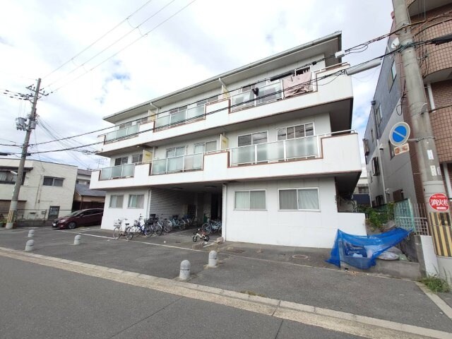 プレアール高槻春日の物件外観写真