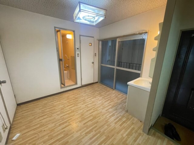 プレアール高槻春日の物件内観写真