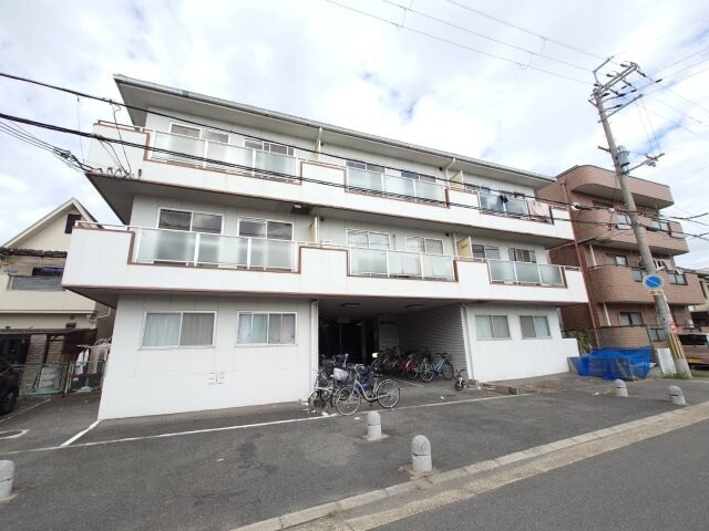 プレアール高槻春日の物件外観写真