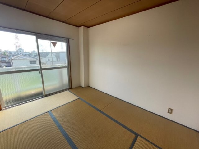 プレアール高槻春日の物件内観写真