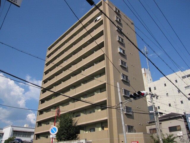 ＭＡＥＫＡＷＡ　ＢＬＤ　【マエカワビル】の物件外観写真