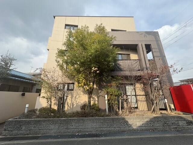 カーザ・エスペランサの物件外観写真