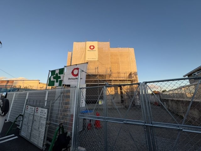 ロンジェヴィータの物件外観写真