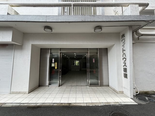 ホワイトハウス穂積の物件外観写真