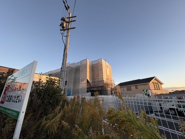 ロンジェヴィータの物件外観写真