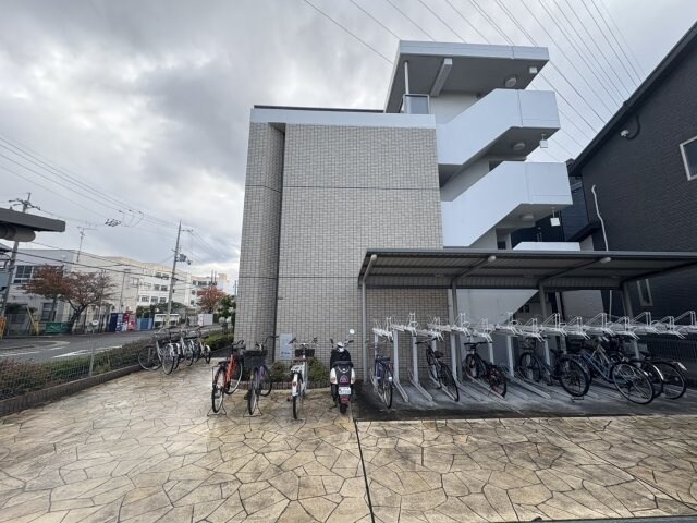 アルヴィータの物件外観写真