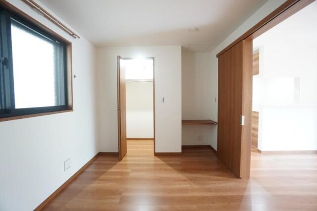 エピーク下中条A棟の物件内観写真