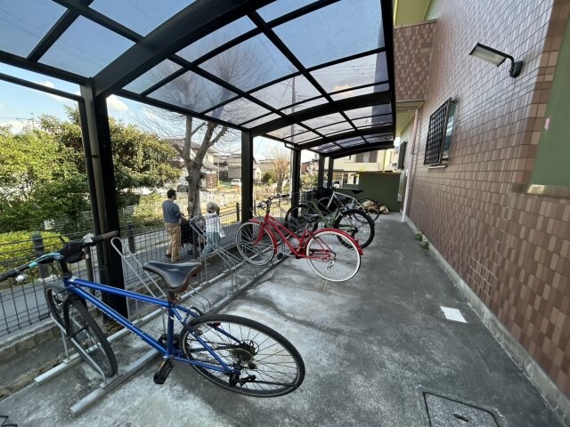 リバリティーHIMURO2号館の物件外観写真