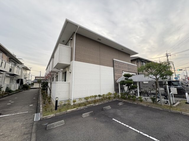 ドルフハイム清福寺の物件外観写真