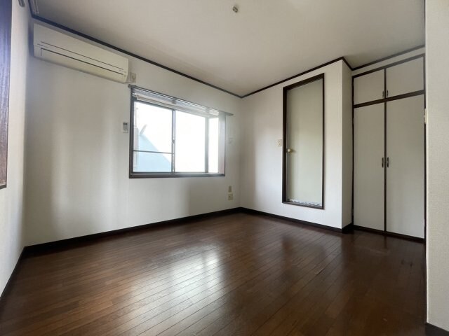 柳原第一パールハイツの物件内観写真