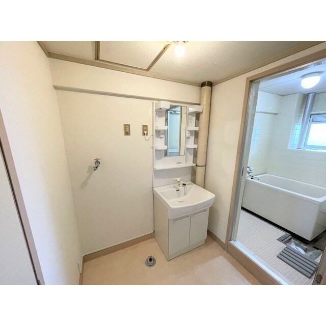 ローランドハイツの物件内観写真