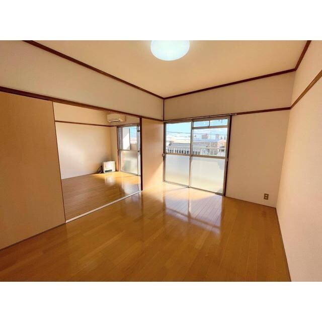 グリーンヴィラ小野里の物件内観写真