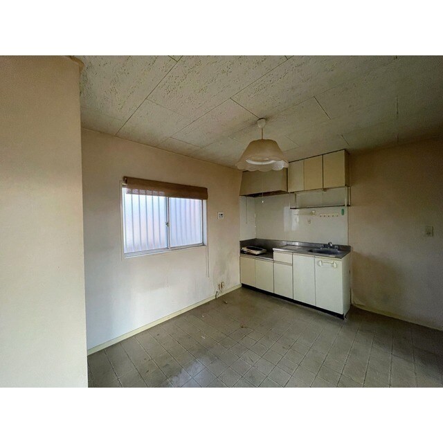 コーポレート前箱田の物件内観写真