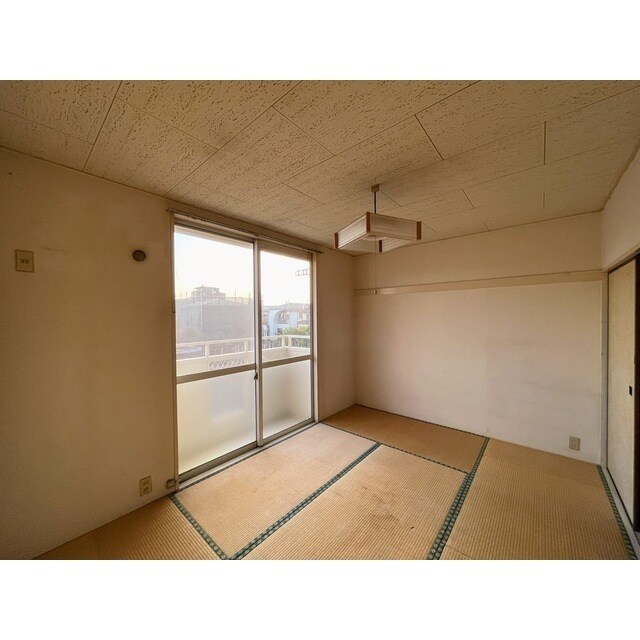 コーポレート前箱田の物件内観写真