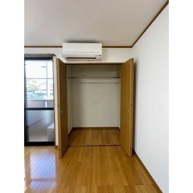 スクウェアコートＣの物件内観写真