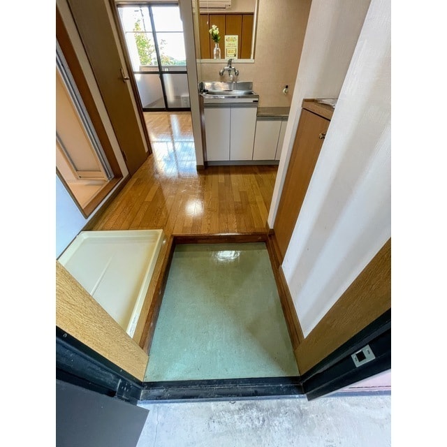 スクウェアコートＣの物件内観写真