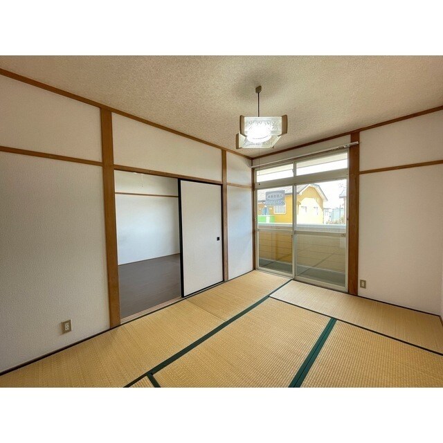 ハイツ寿Ａの物件内観写真