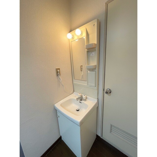 ハイツ寿Ａの物件内観写真