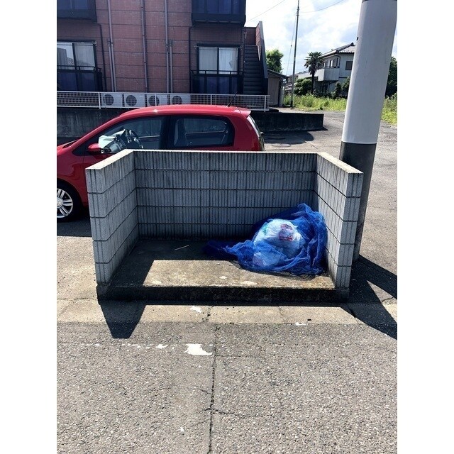 ハイワァームの物件外観写真