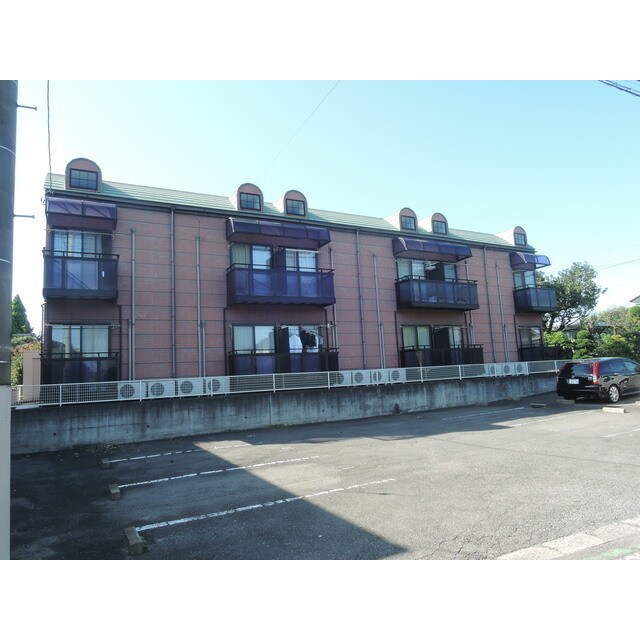 ハイワァームの物件外観写真