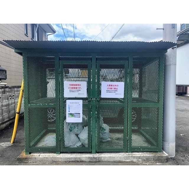 プレミールコートＡの物件外観写真