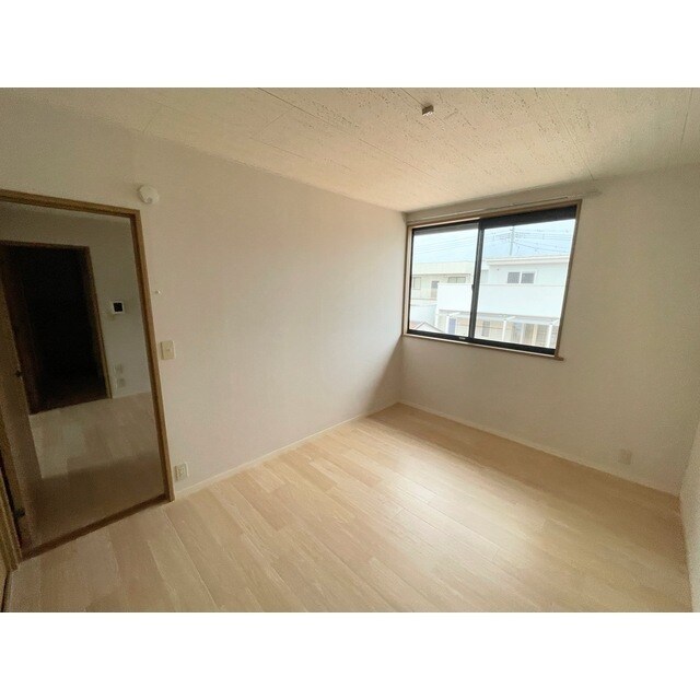 ミューチュアルＬＰⅡの物件内観写真