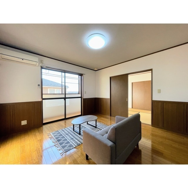 ルシエールＢの物件内観写真