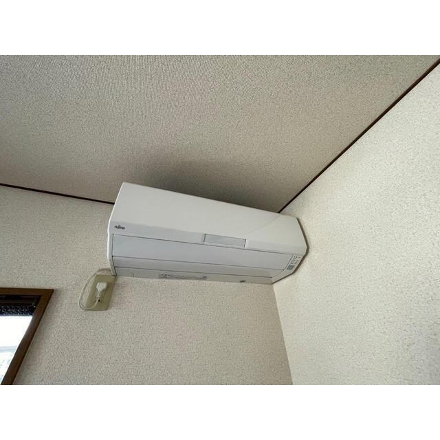 ワイワイハイツの物件内観写真