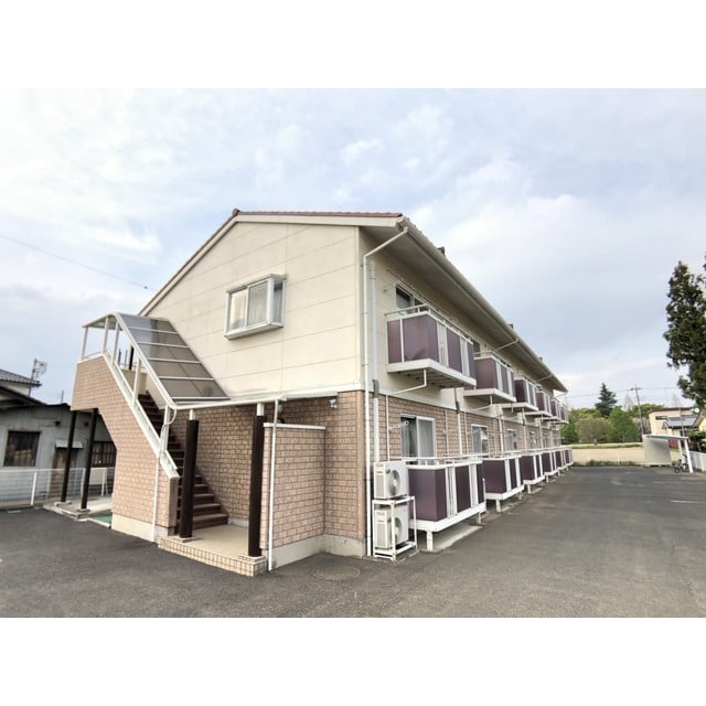 ジュネスコートの物件外観写真