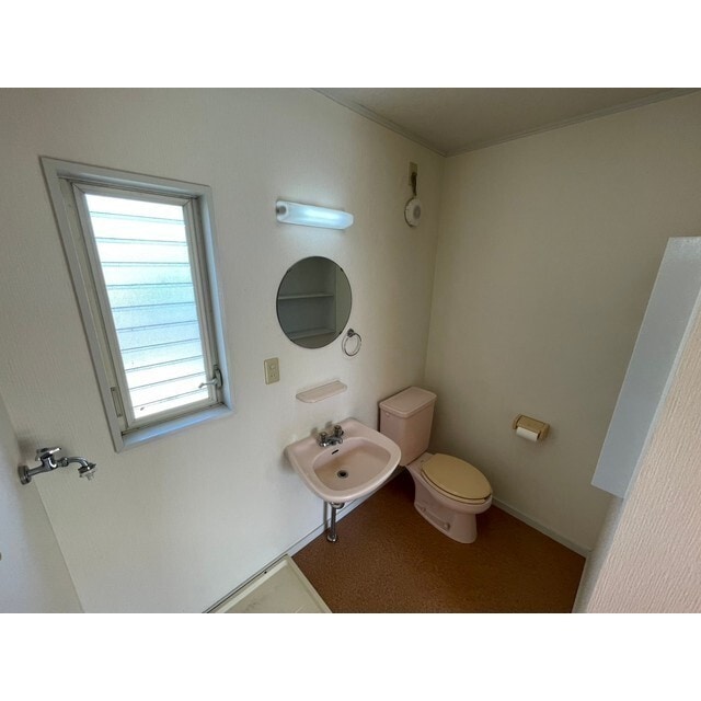 ユーズハウスⅡの物件内観写真