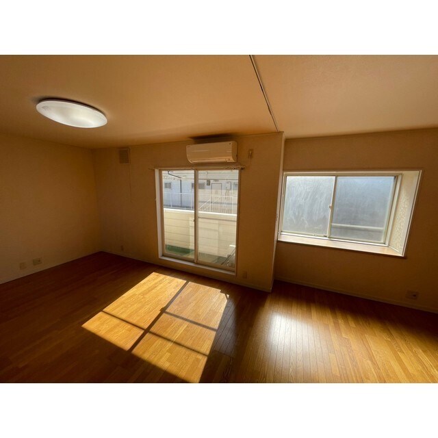 ユーズハウスⅡの物件内観写真