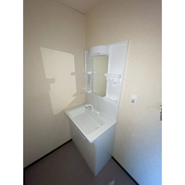 コンフレールみやこの物件内観写真