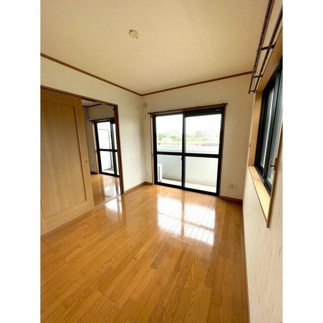 スカイピュアの物件内観写真