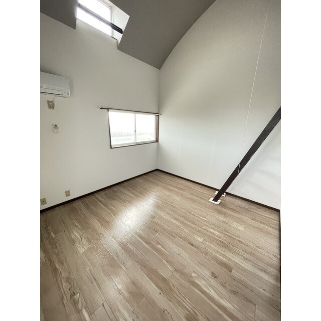 ヴィレッジライトグリーンの物件内観写真