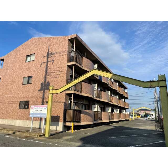 フォレストマンションの物件外観写真