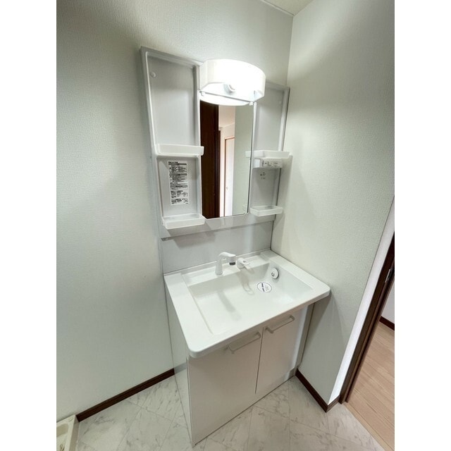 フォレストマンションの物件内観写真