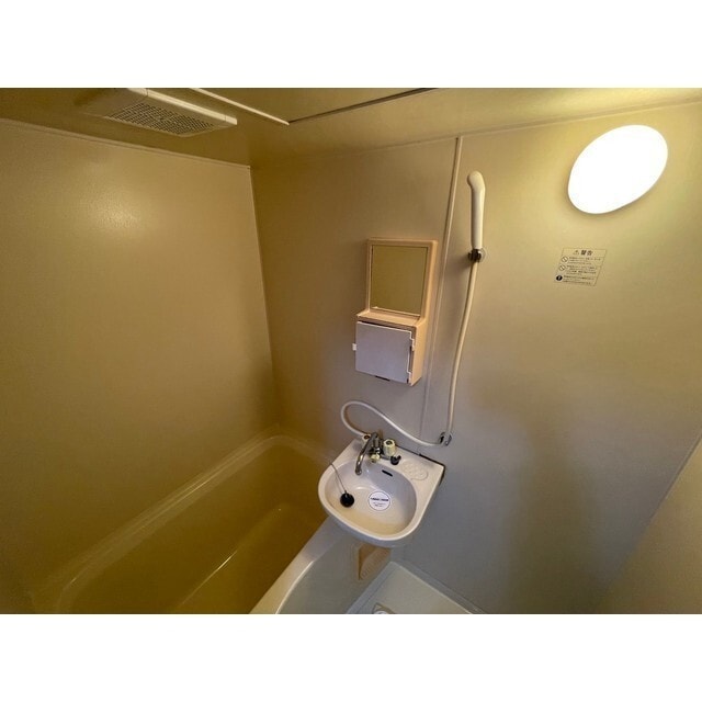 レジデンスアクツの物件内観写真