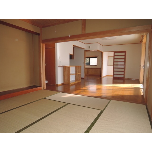 下触町貸住宅の物件内観写真