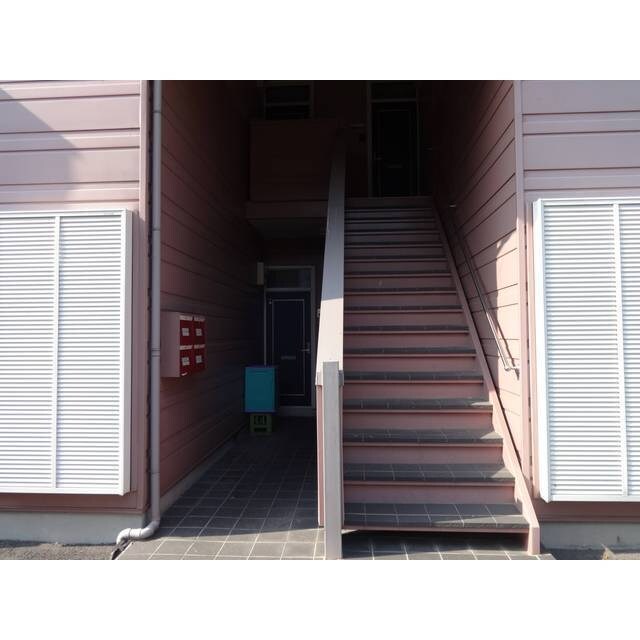 アーバン矢島の物件外観写真