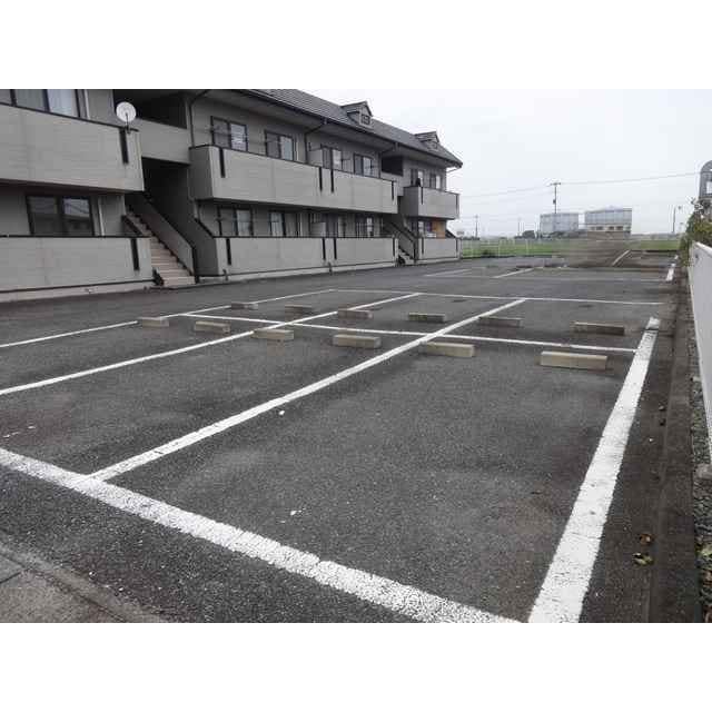 エターナルの物件外観写真