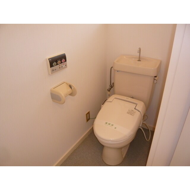 新前橋駅 徒歩67分 2階の物件内観写真