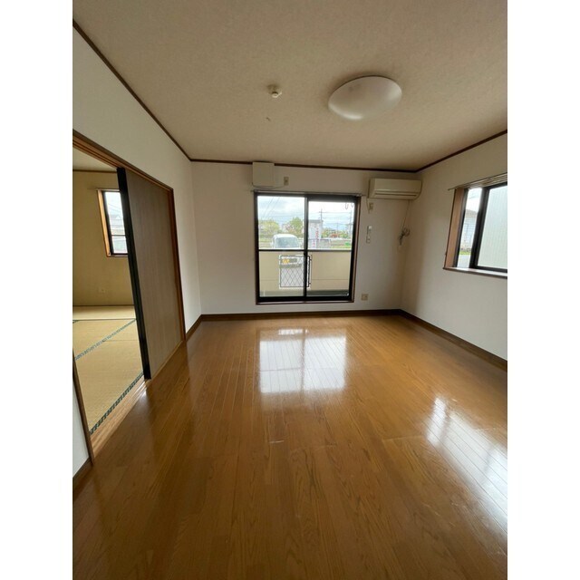 シャルマンコートＡの物件内観写真