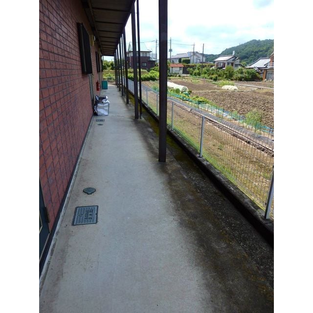 吉井駅 徒歩27分 1階の物件外観写真