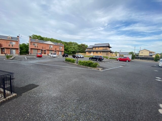 フォルトゥーナヒルズ　Ｃ棟の物件外観写真