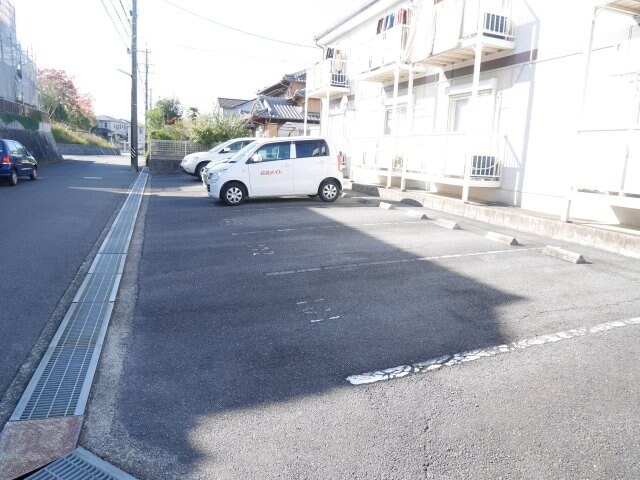 伊勢川島駅 徒歩6分 1階の物件外観写真